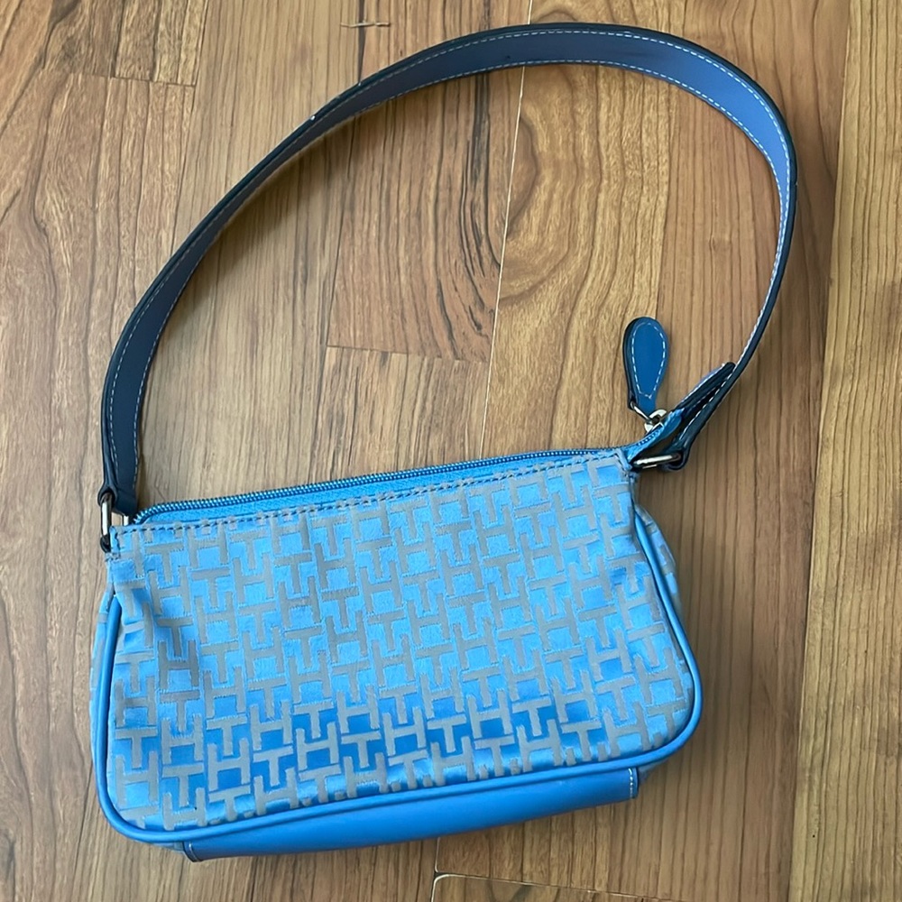 Tommy Hilfiger Shoulder Bag